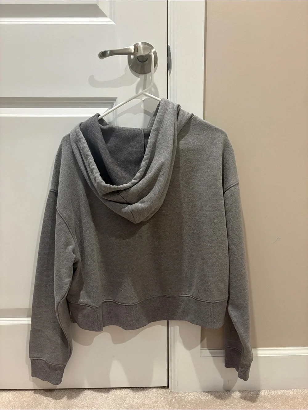 wild fable Gray Cropped Hoodie Sweatshirt - Picture 3 of 3